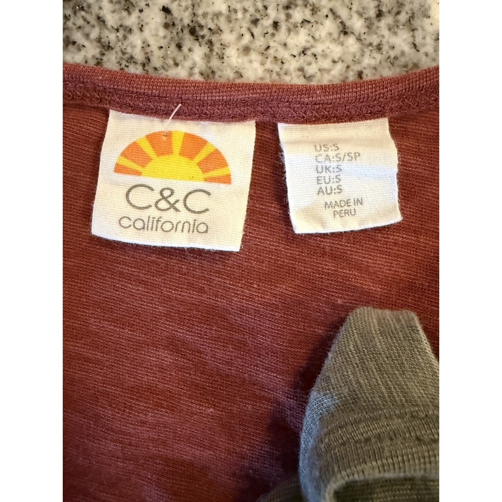 Set 2 C&C Womens Cap Sleeve Linen Shirt Size S Lightweight Flowy Comfort Travel - Picture 6 of 8